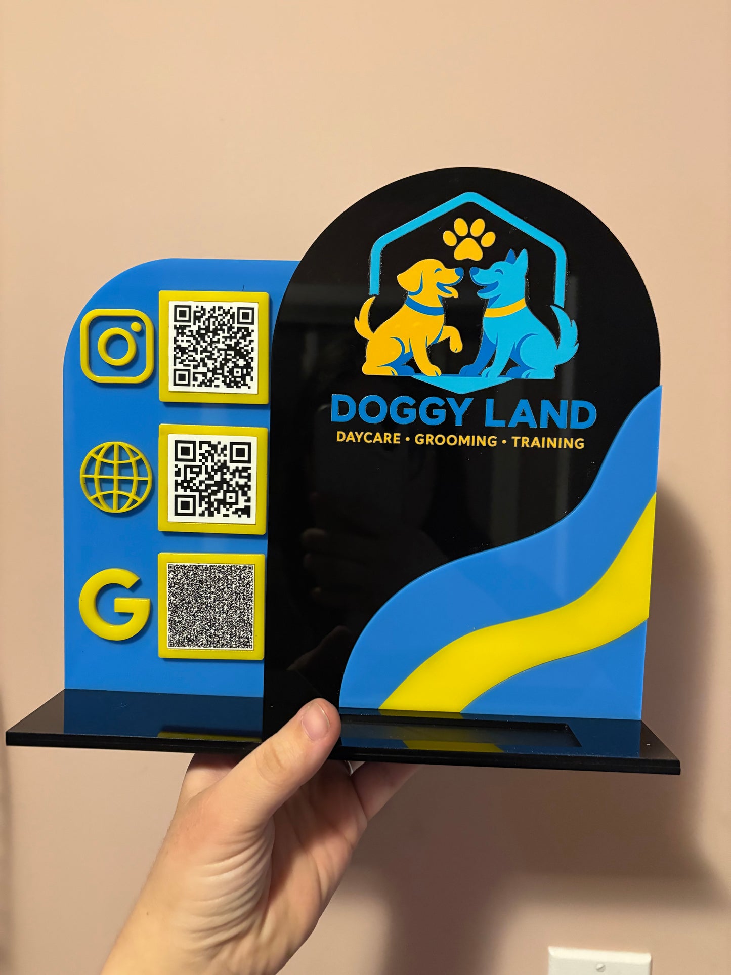 Wavy Small Business QR/Square Reader Stand